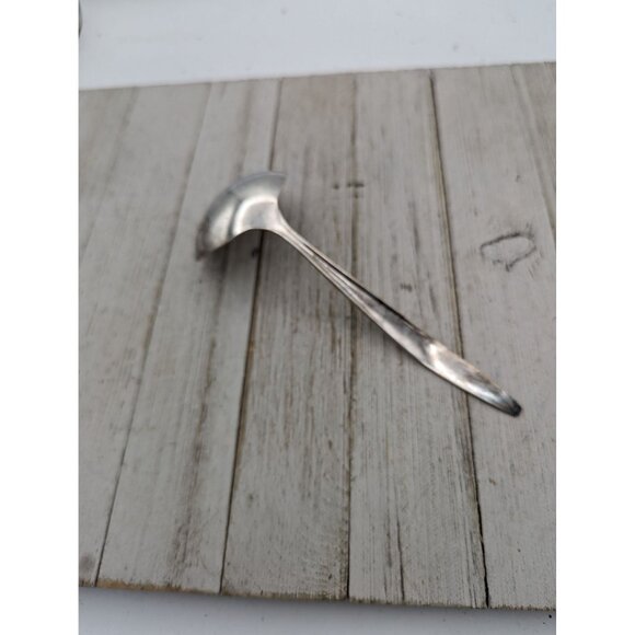 Oneida Community Silverplate ENCHANTMENT Gentle Rose Gravy Serving Ladle 1960 - Picture 4 of 7